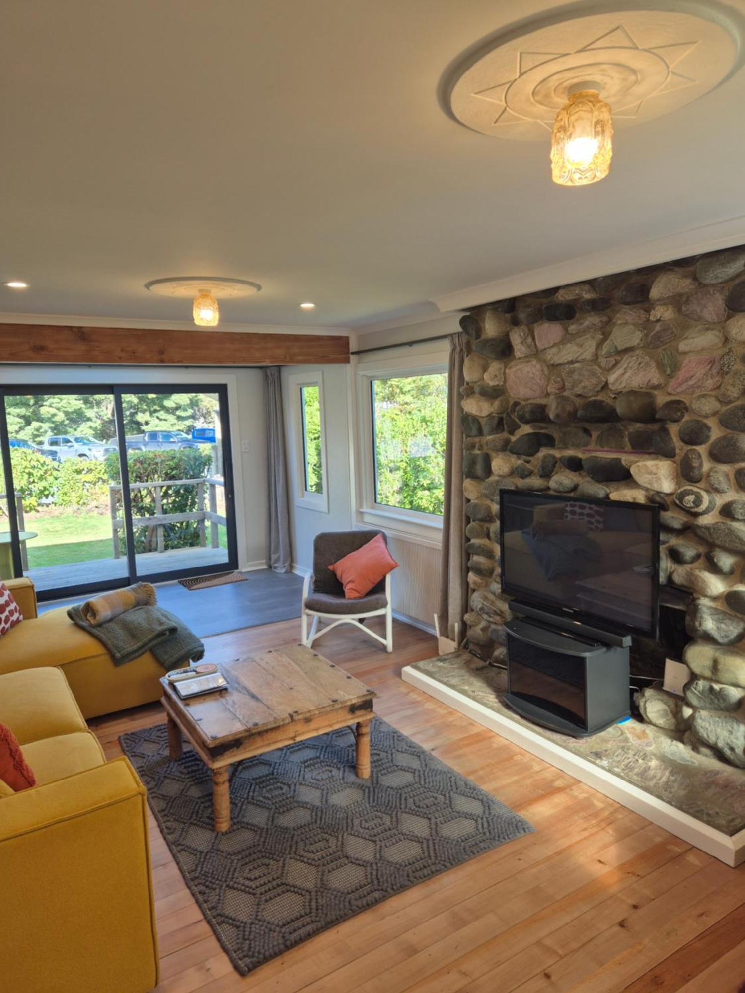 Cosy Getaway In Manapouri 빌라 외부 사진
